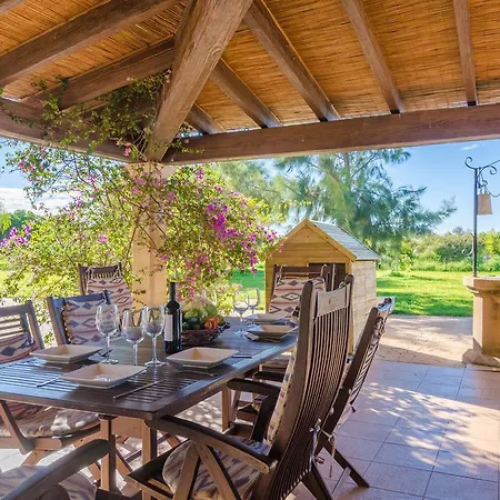 Tolo Pocaroba Villa Campos (Mallorca)
